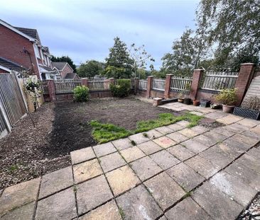 3 bedroom semi-detached house to rent - Photo 5