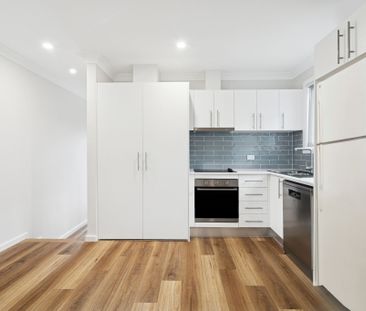 32A Fox Street, Lane Cove NSW 2066 - House For Rent | Domain - Photo 4