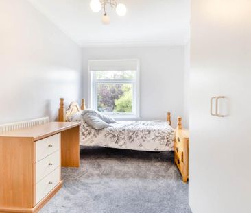 2 bedroom semi-detached house to rent - Photo 4