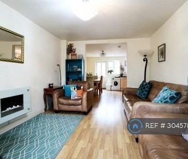 4 bedroom terraced house to rent - Photo 1