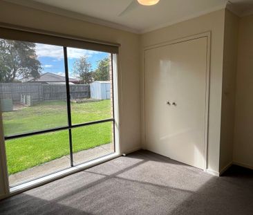 FOUR BEDROOM FAMILY HOME WITH OVERSIZED LIVNG AREA - Photo 6