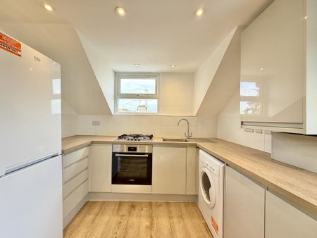 1 bedroom flat to rent - Photo 4
