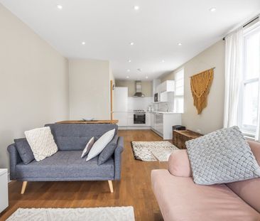 White Hart Road, London, SE18 - Photo 3