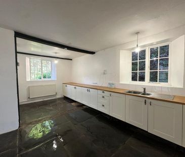 Ashcombe, Dawlish - Photo 2