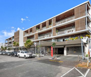 Beach Front Apartment with Sea Views - Photo 5