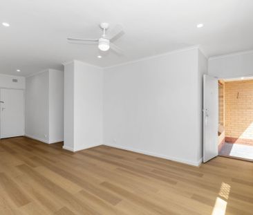 Stylish city to sea living - Photo 1