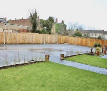 1 bedroom in a house share to rent - Photo 6