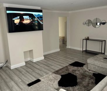 1 bedroom property to rent Froxfield Road, PO9 - Photo 2