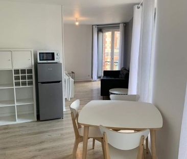 T2 - 2 Piece(s) - 38 M2 - Photo 1