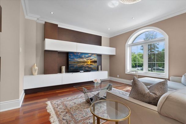 For Lease - 1 Marshfield Court, Toronto, Ontario - Photo 1