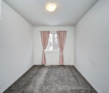 21 WOODEDGE CIRCLE - Photo 4