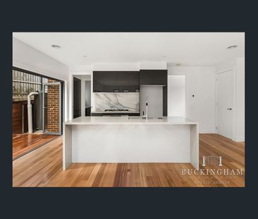 First Class Living - Photo 2