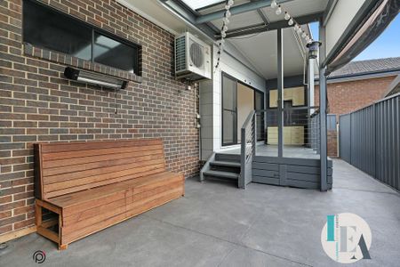East Side Location – Modern Townhouse - Photo 2