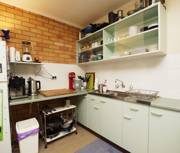 PARK BEACH LIVING - Photo 3