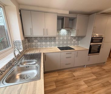 Mount Avenue, Bebington - Photo 5