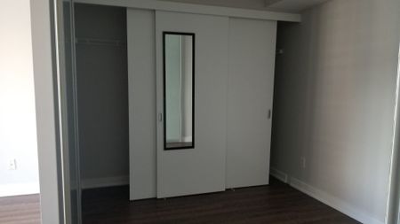 For Lease - 110 Charles Street Unit# 1211, Toronto, Ontario - Photo 2