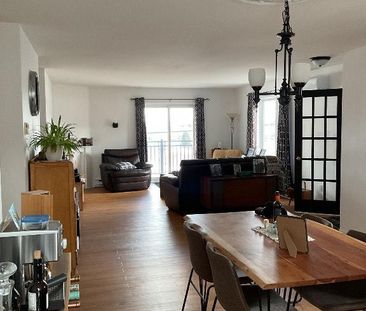 41/2 grand et lumineux 2ème étage dans triplex pour personne seule ... - Photo 1