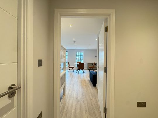 1 Bed Flat, High Road, HA0 - Photo 1