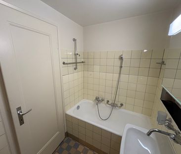 2.5 Zimmer, 50 m², 2. Stock - Foto 2