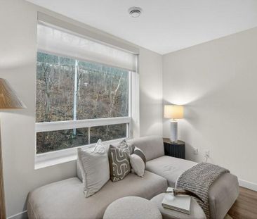 For Lease - 479 Charlton Avenue Unit# 209, Hamilton, Ontario - Photo 5