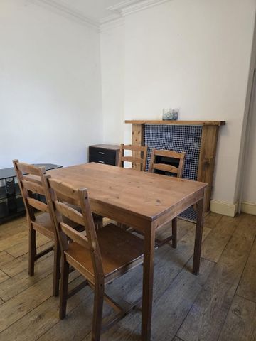 2 bedroom terraced house to rent - Photo 3