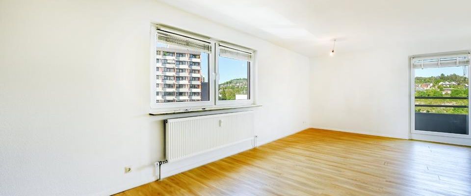 Schöne 2-Zimmer Wohnung mit Weitblick und Balkon - Foto 1