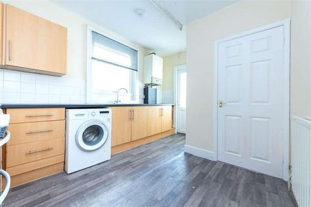 Charlton Street, Maidstone, ME16 - Photo 2
