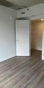 2 CH - 1 SDB - Terrebonne - $2,000 /mo - Photo 3