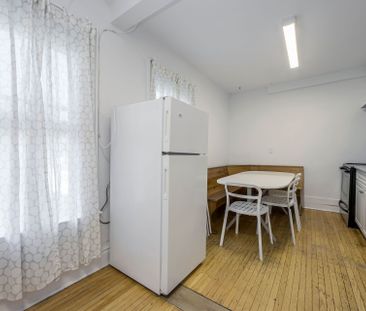 For Lease - 2257 Dundas Street Unit# 2, Toronto, Ontario - Photo 6