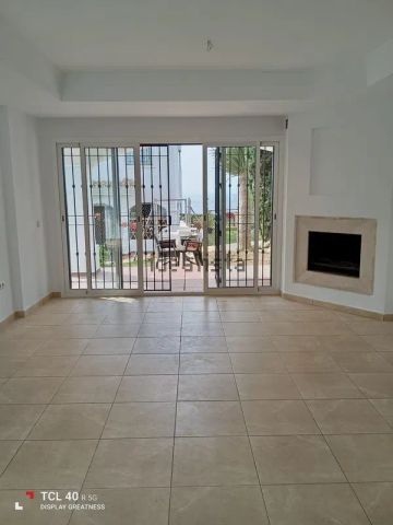 Alquiler de chalet pareado en Urbanización Riviera Sol F-9, 54 a - Photo 5