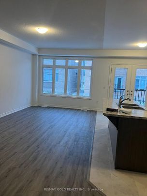 For Lease - 16 Sassafras Road, Springwater, Ontario - Photo 1