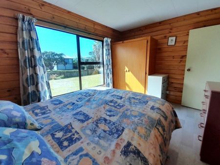 Beach House on Kenwood - Photo 4