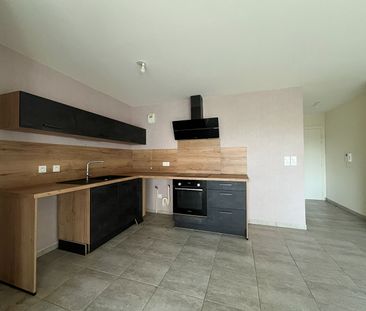 Location Appartement 2 pièces 45m² - Photo 2