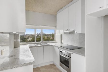 Immaculate Waterfront Two-Bedroom Apartment - Photo 4