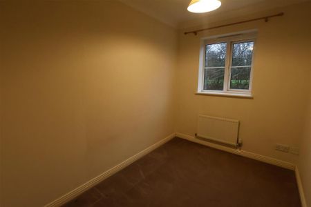 3 bedroom end of terrace house to rent - Photo 5