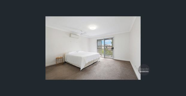 Waterside Estate Living - Photo 1