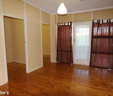 SPACIOUS FAMILY HOME WITH MULTIPLE LIVING AREAS & GREAT OUTDOOR SPACE - Photo 6