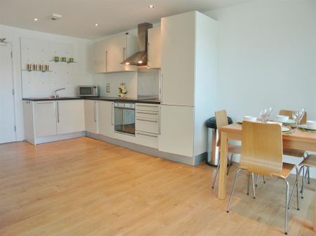2 bedroom apartment to rent - Photo 5