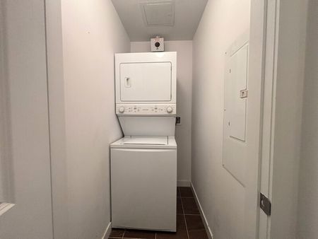 $1,699 / 1 br / 1 ba / 125 Shoreview pl unit 103 - Photo 4