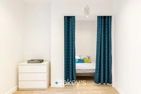 Location Appartement 1 pièce 22m² MARSEILLE 6ème - Photo 3