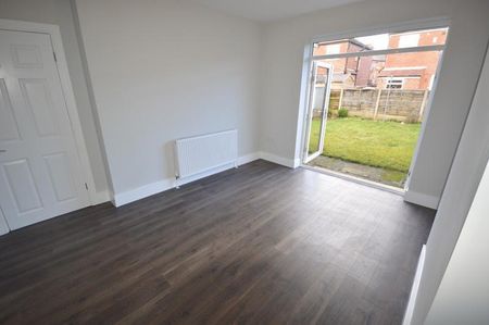3 Bedroom Semi Detached To Let - Photo 2