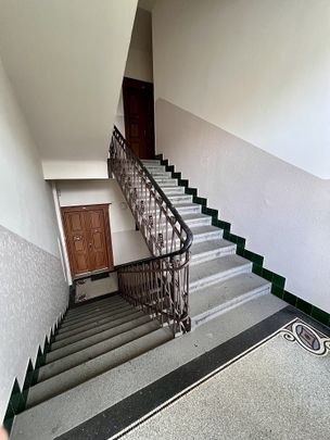 Pronájem bytu 2+1 88 m² - Photo 1