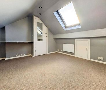 4 bedroom terraced house to rent - Photo 5