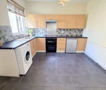 165 Avoniel Road, Belfast, BT5 4SG - Photo 4