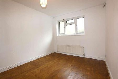 Marshalls Close, New Southgate, N11 - Photo 3