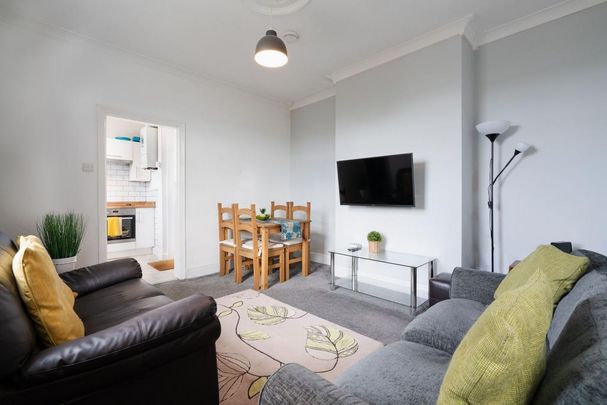 4 bedroom house to rent - Photo 1