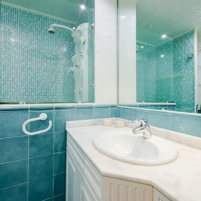 Calle de Francisco Gervás, Madrid, Community of Madrid 28020 - Photo 1