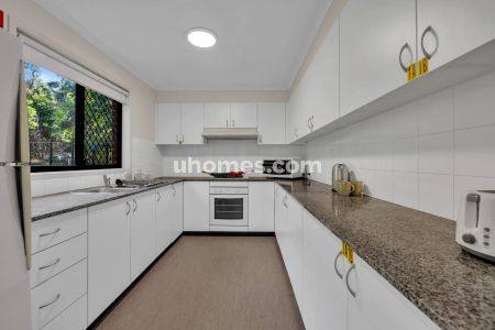 5 Bedrooms Apartment East Superior Double AirCon - Photo 3