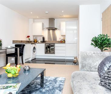 2 bedroom flat to rent - Photo 4