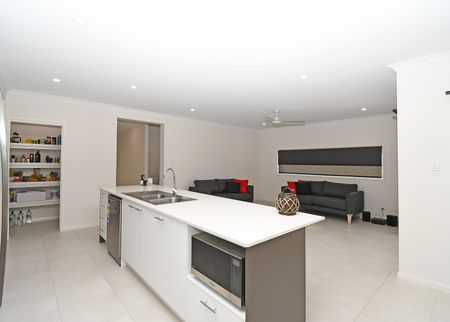 42 Martin Street, QLD 4655, Point Vernon - Photo 4